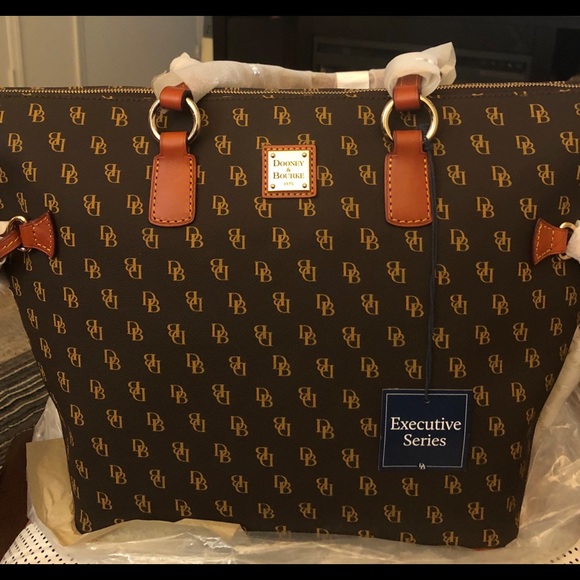dooney and bourke executive tote